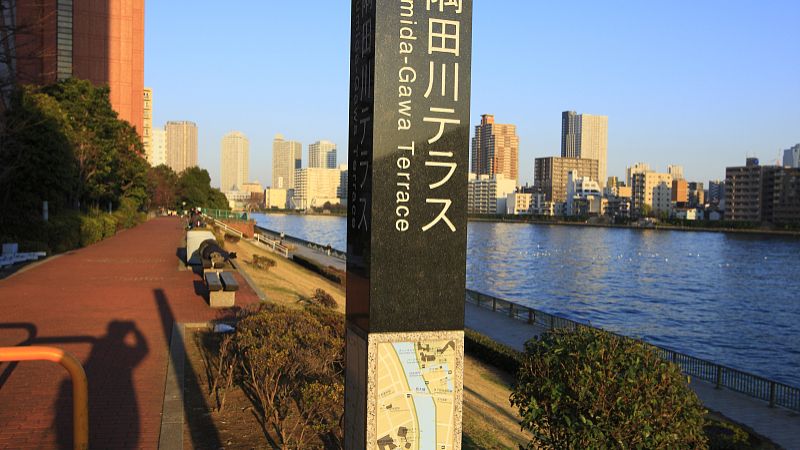 四川廣告製作精神堡壘獨特的風格魅力。